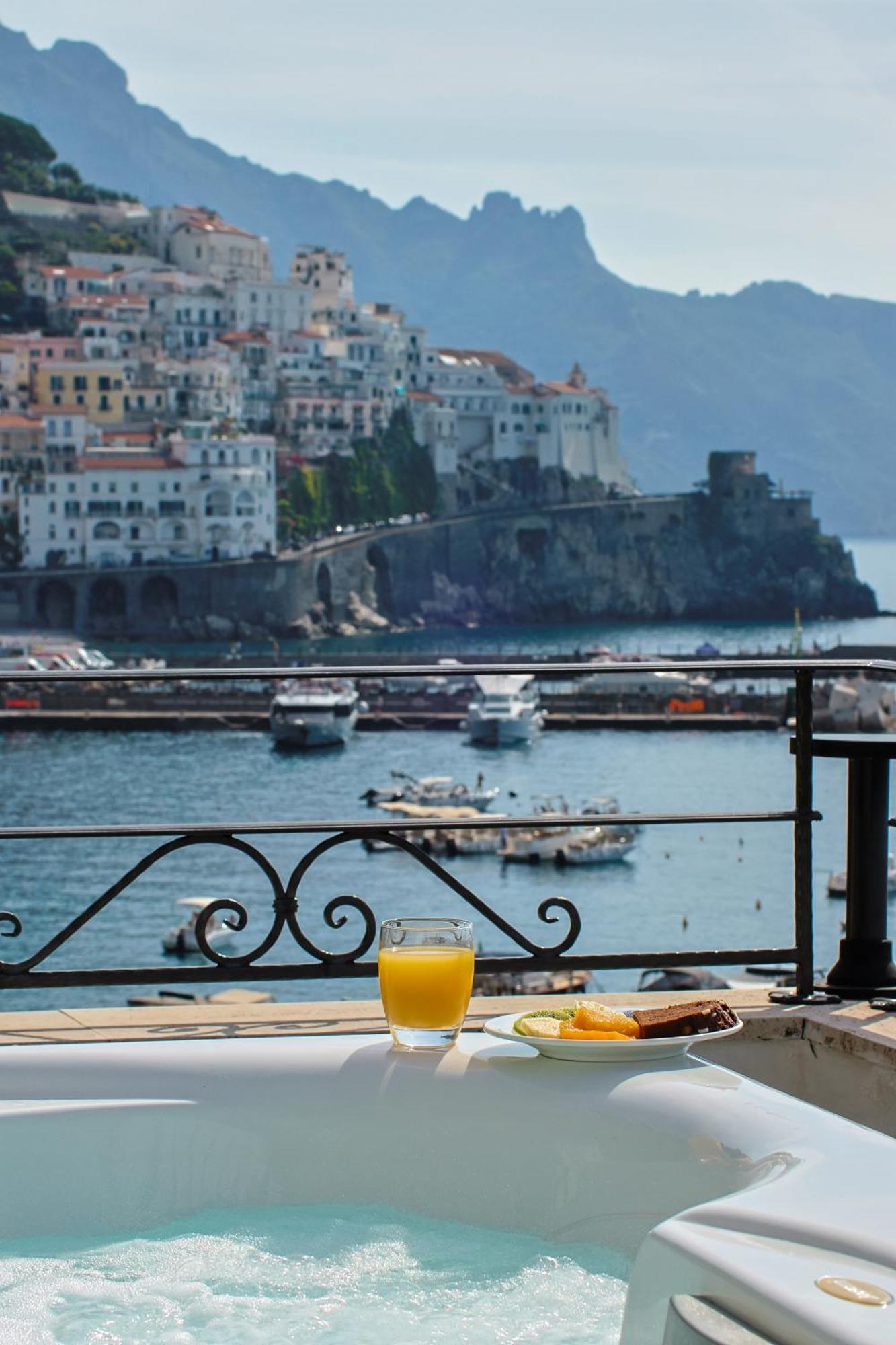 Hotel Aurora Amalfi Kültér fotó