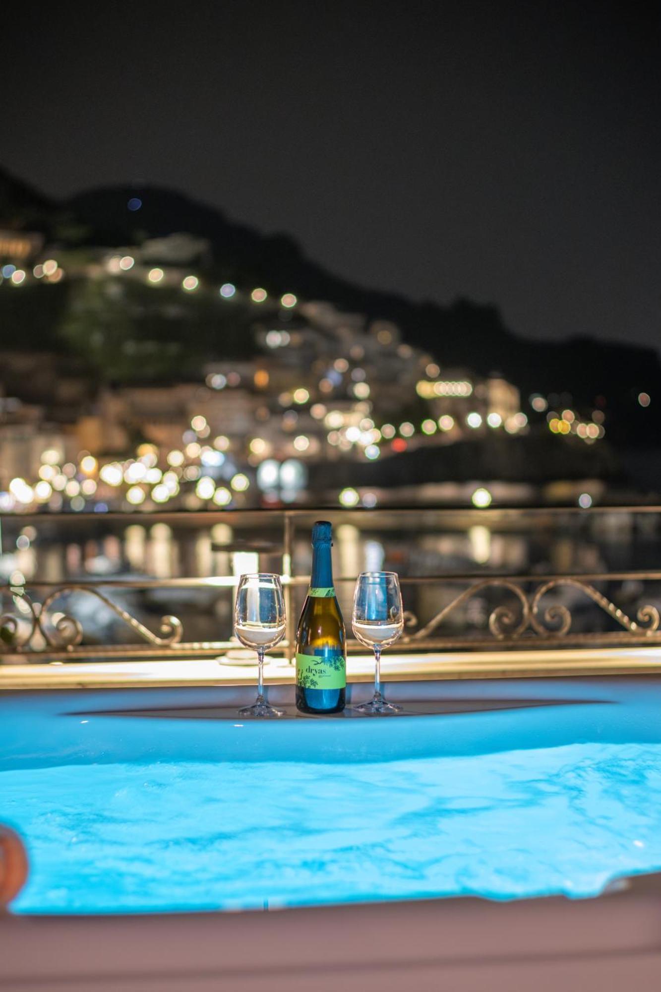 Hotel Aurora Amalfi Kültér fotó