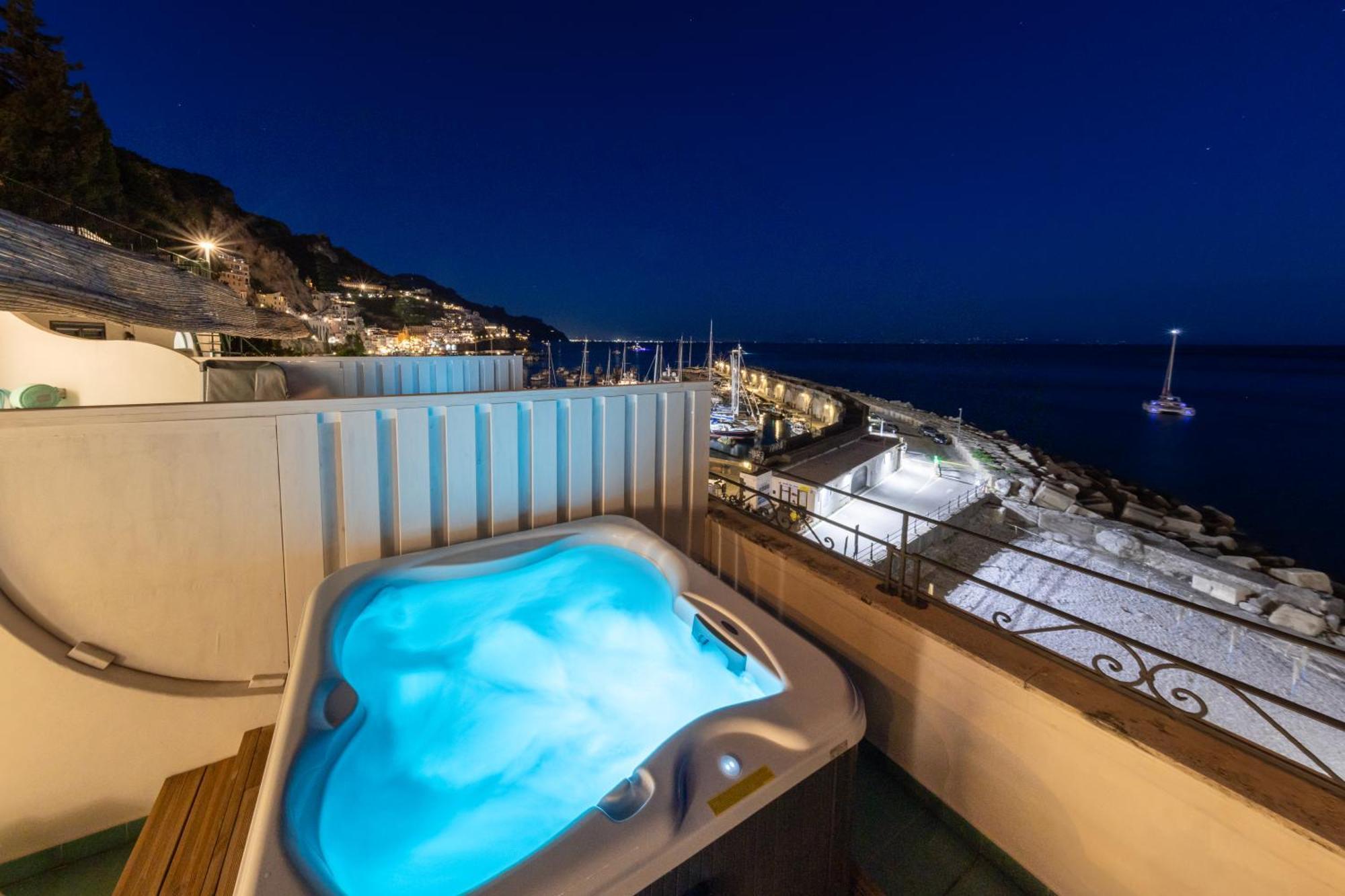 Hotel Aurora Amalfi Kültér fotó